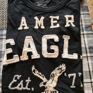 American eagle young mans tshirt
